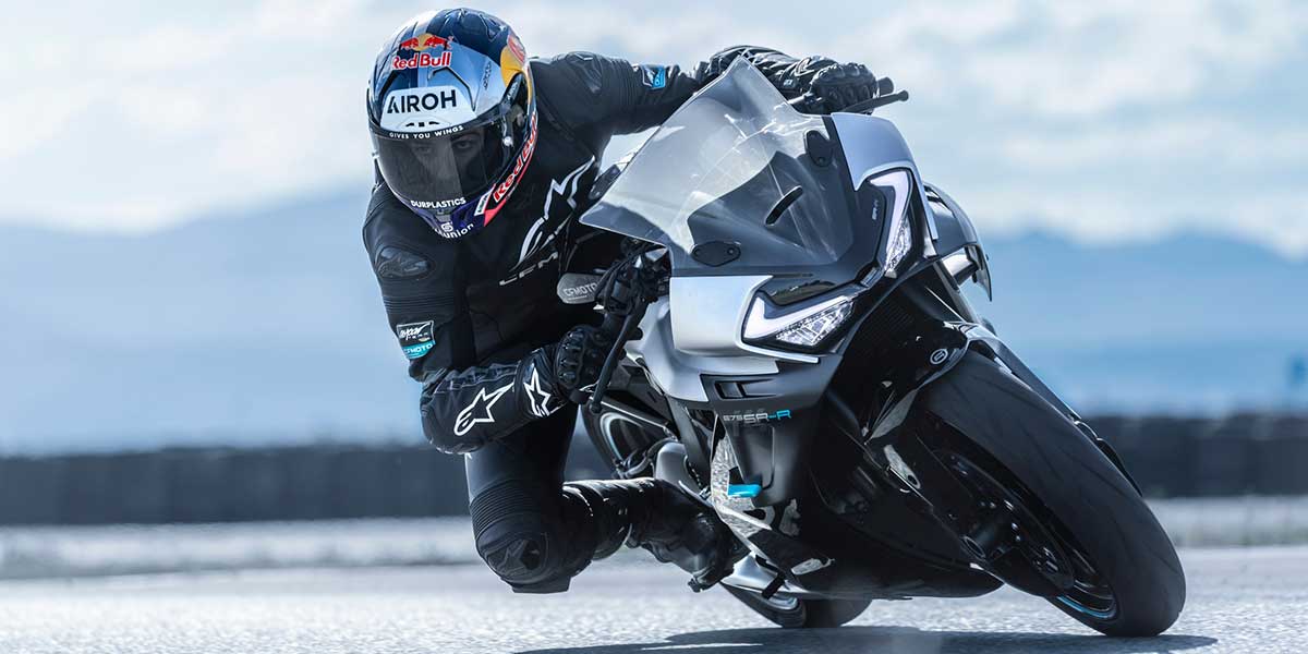 CFMOTO-675-sr-r-galeria